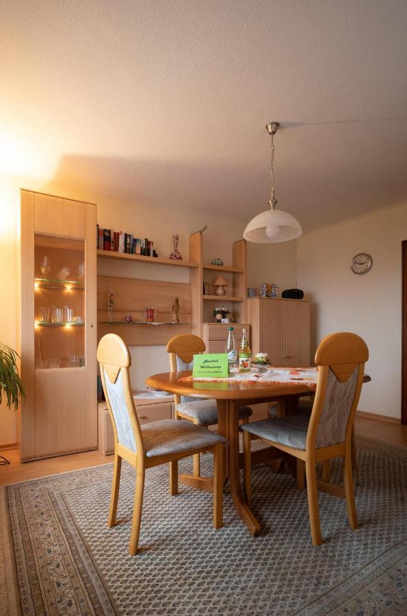 Ferienhaus Schaumbergblick 罗斯海姆 外观 照片
